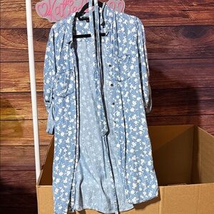 Blue Floral Button-Up Dress woman’s large